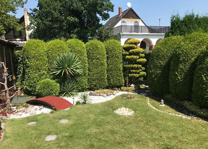 Nyaralo Japankerttel - With Japanese Garden * Balatonmáriafürdő