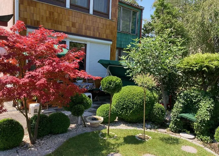 Nyaralo Japankerttel - With Japanese Garden * Balatonmáriafürdő